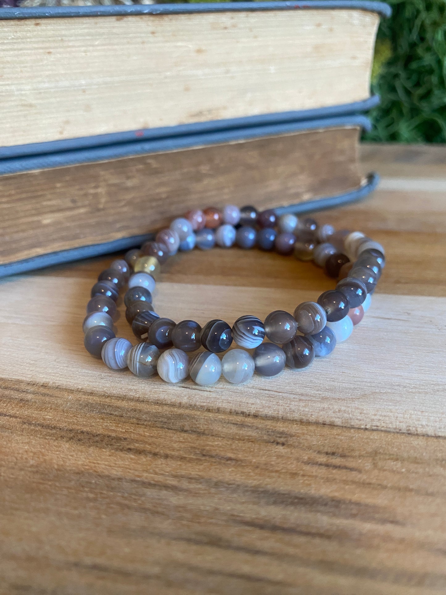 BANDED AGATE BRACELET