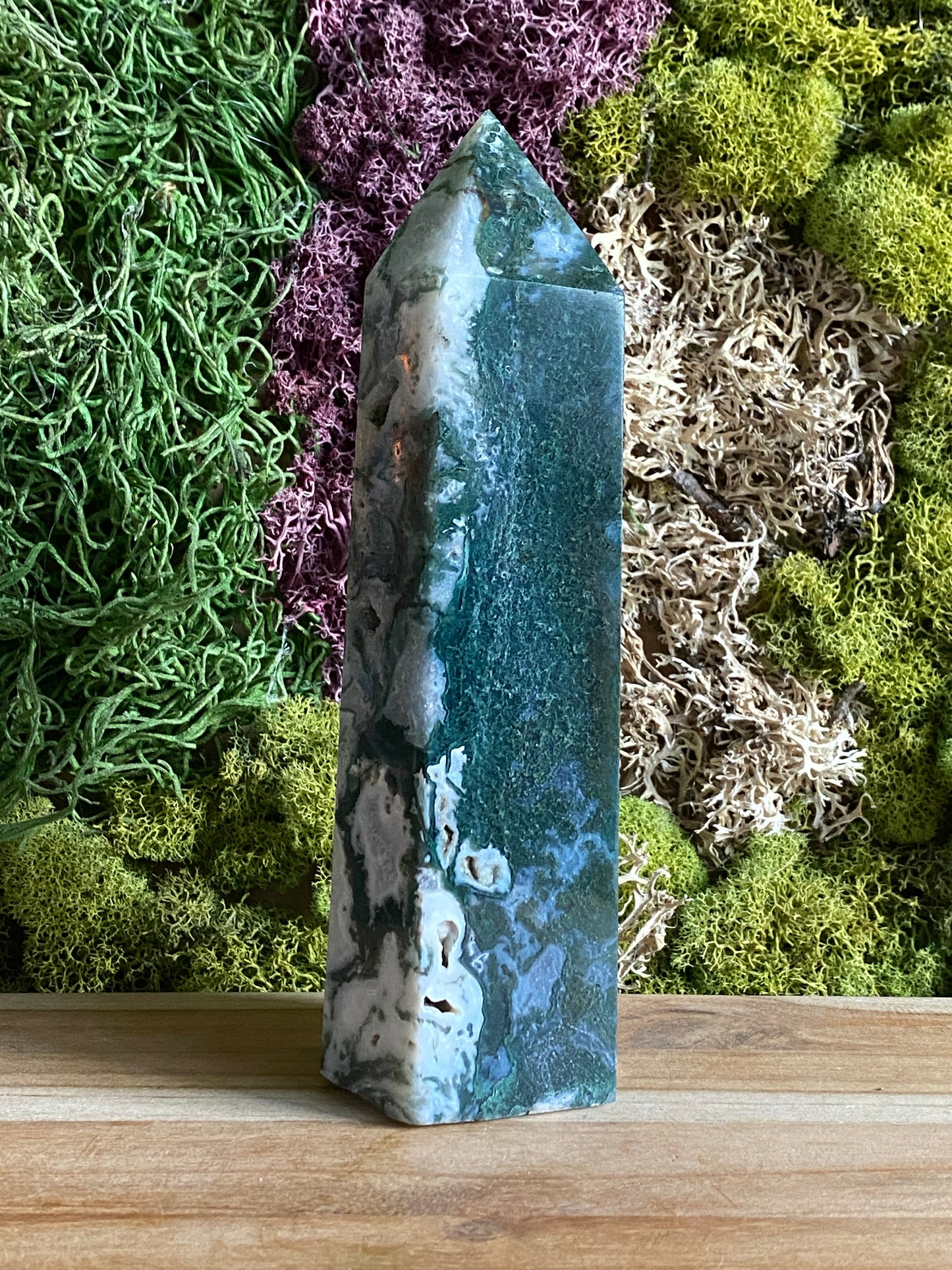 MOSS AGATE TOWER