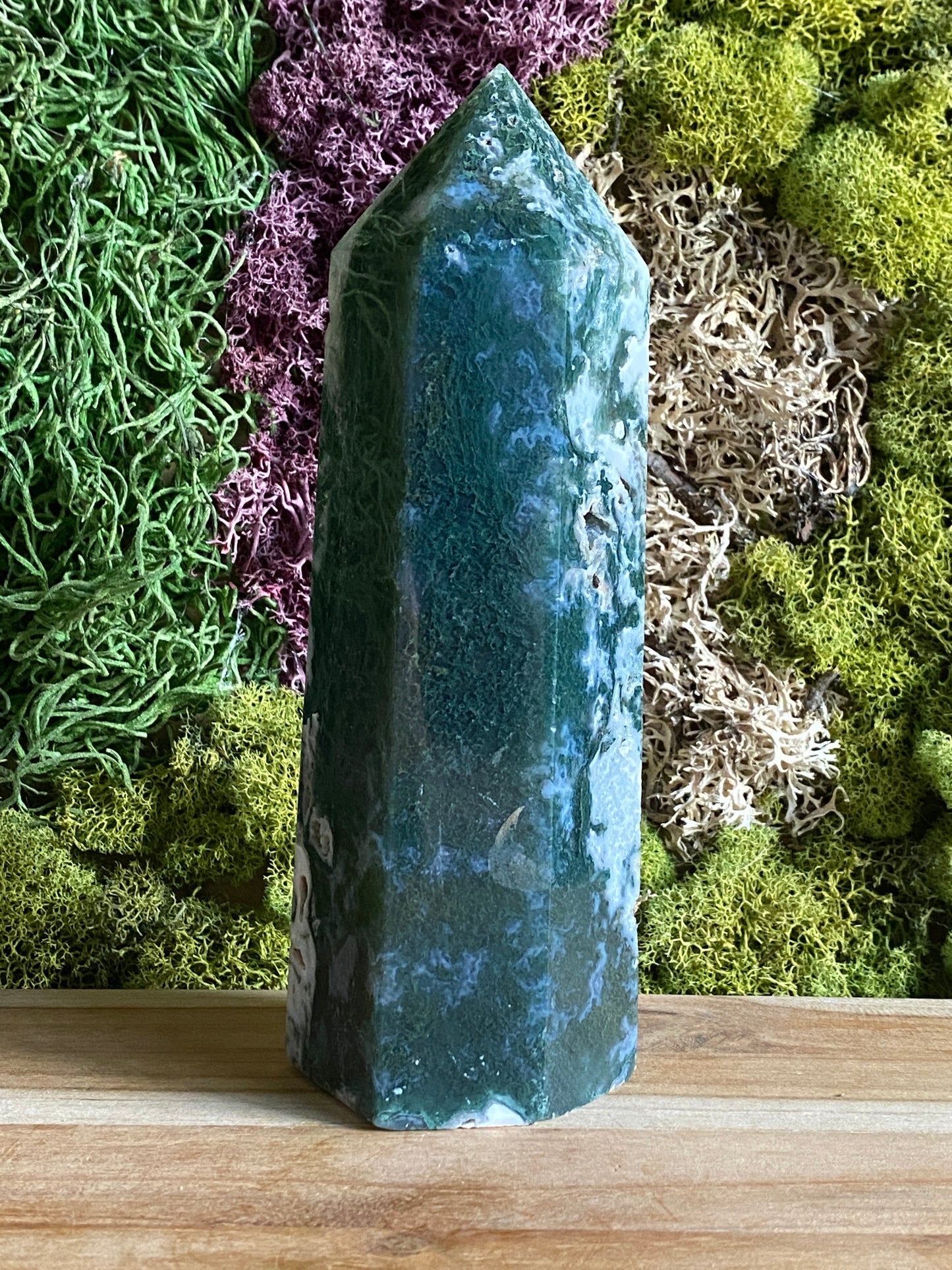 MOSS AGATE TOWER