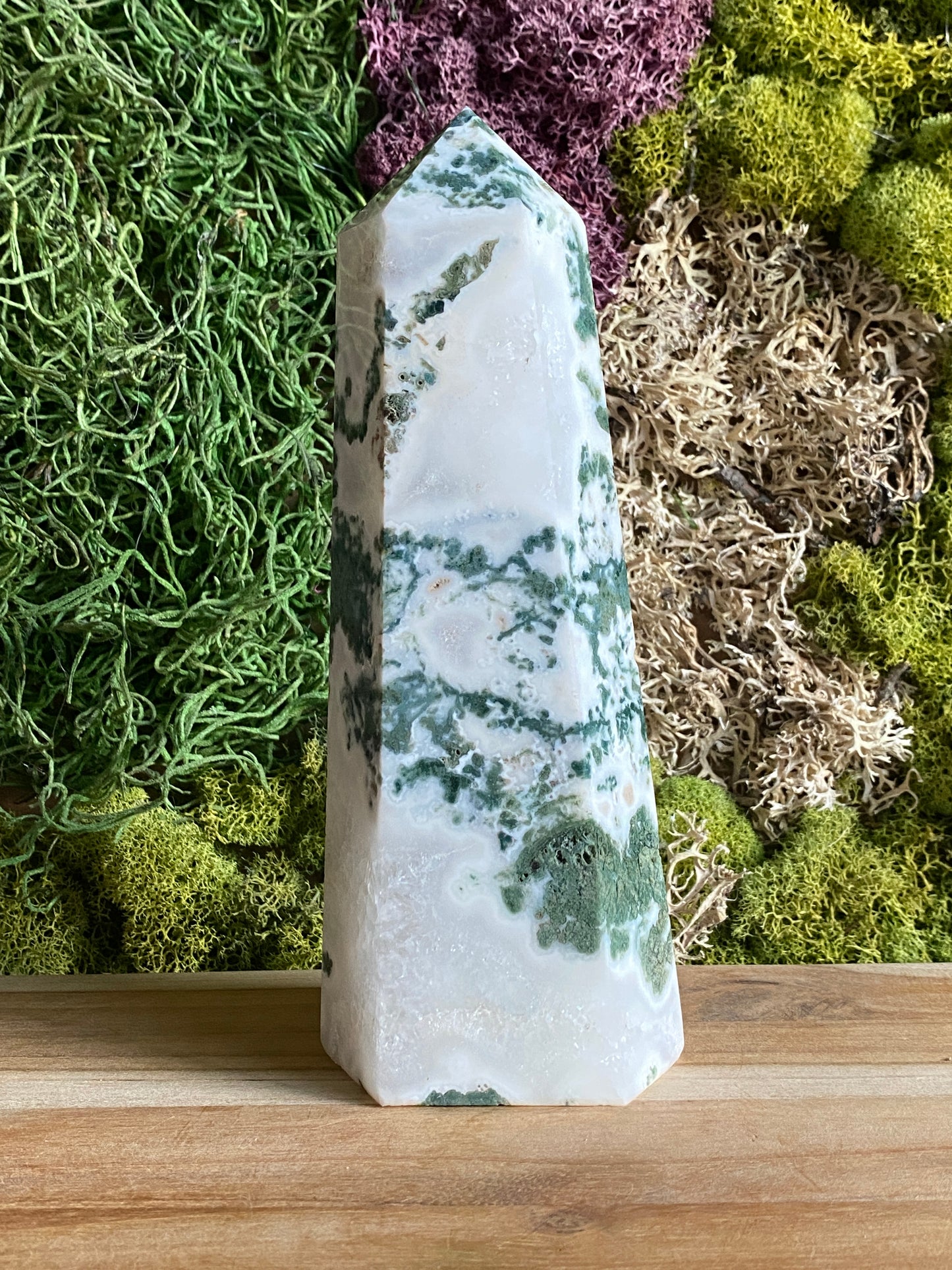 MOSS AGATE TOWER