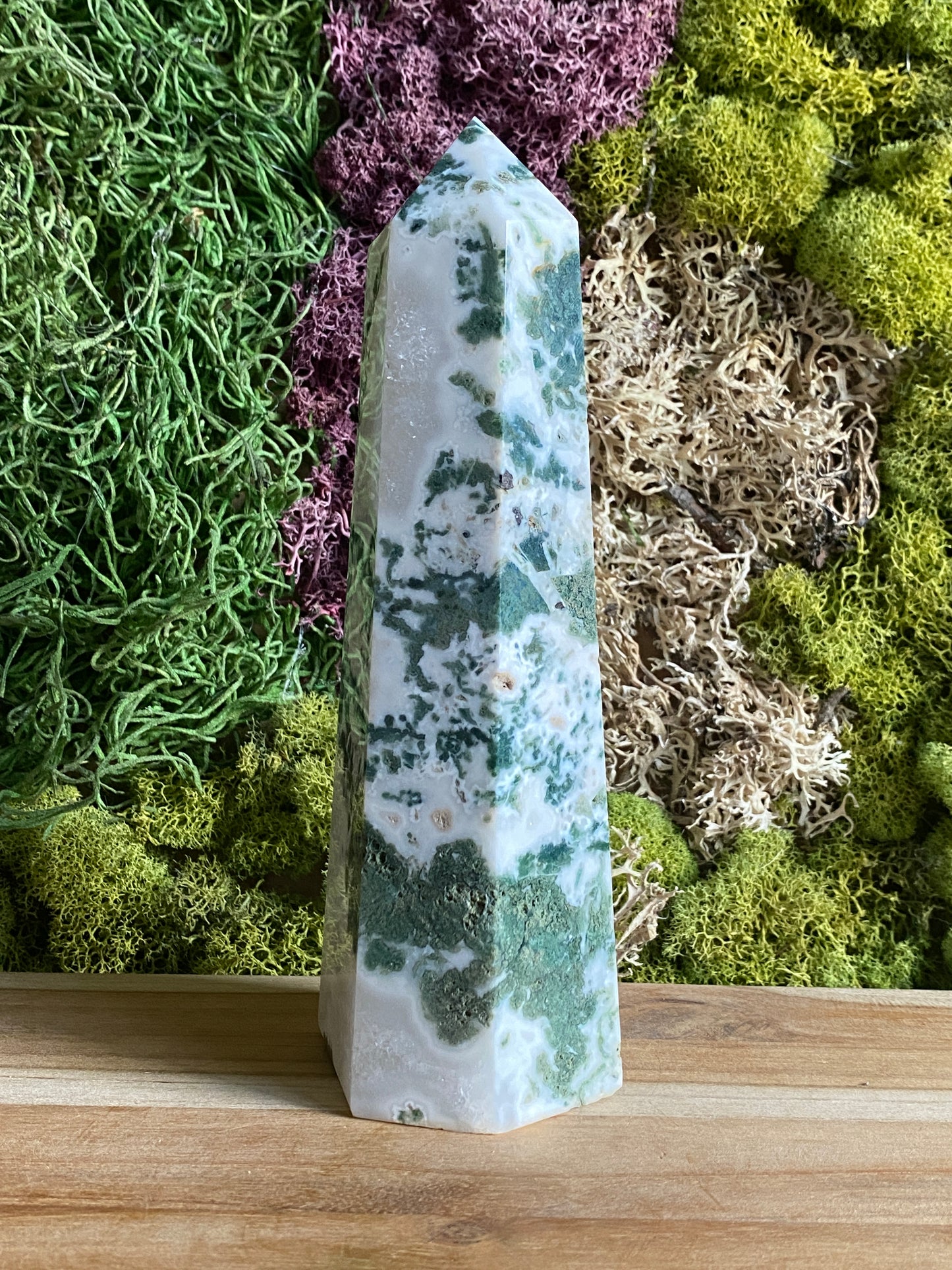 MOSS AGATE TOWER