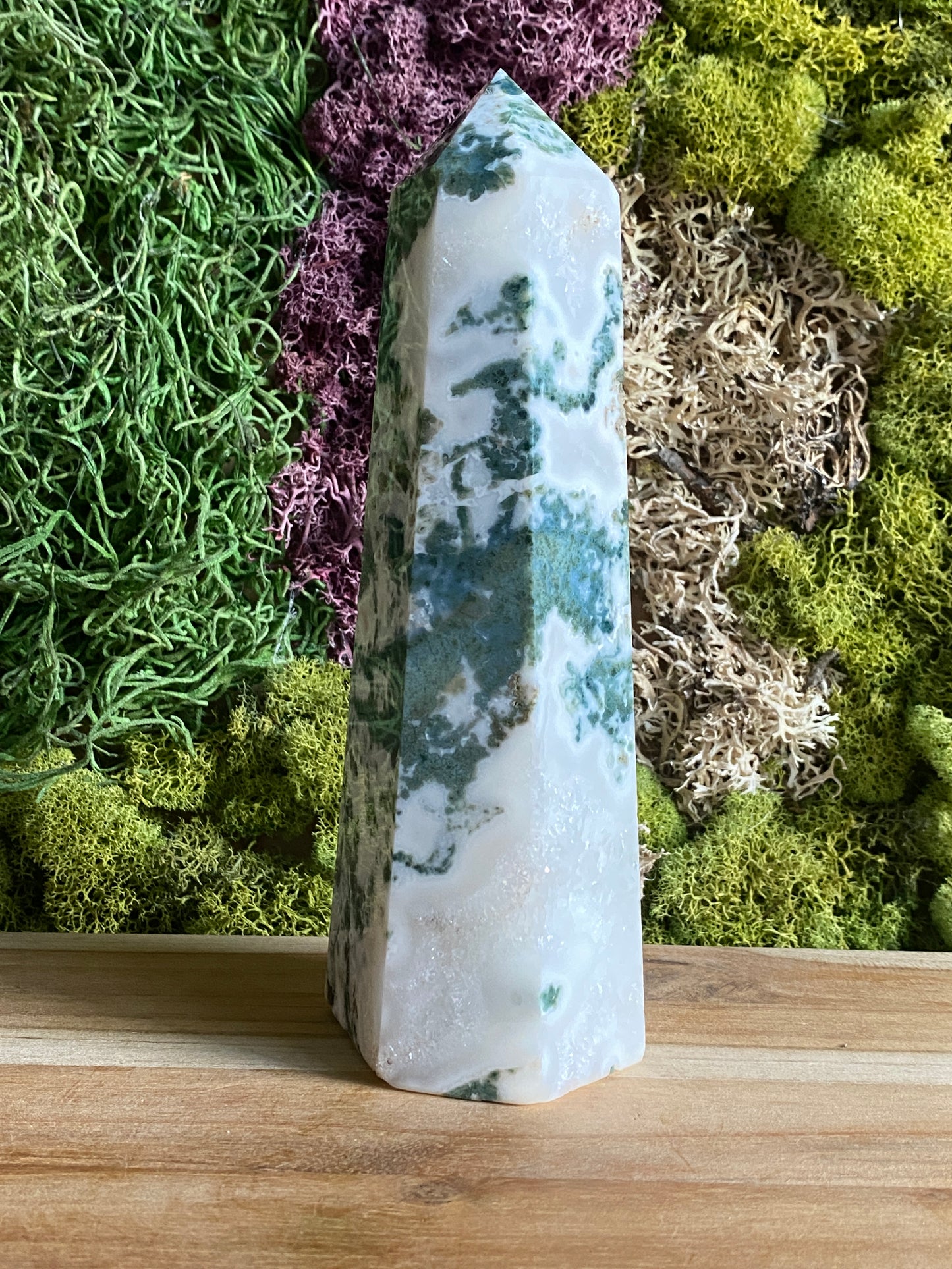 MOSS AGATE TOWER