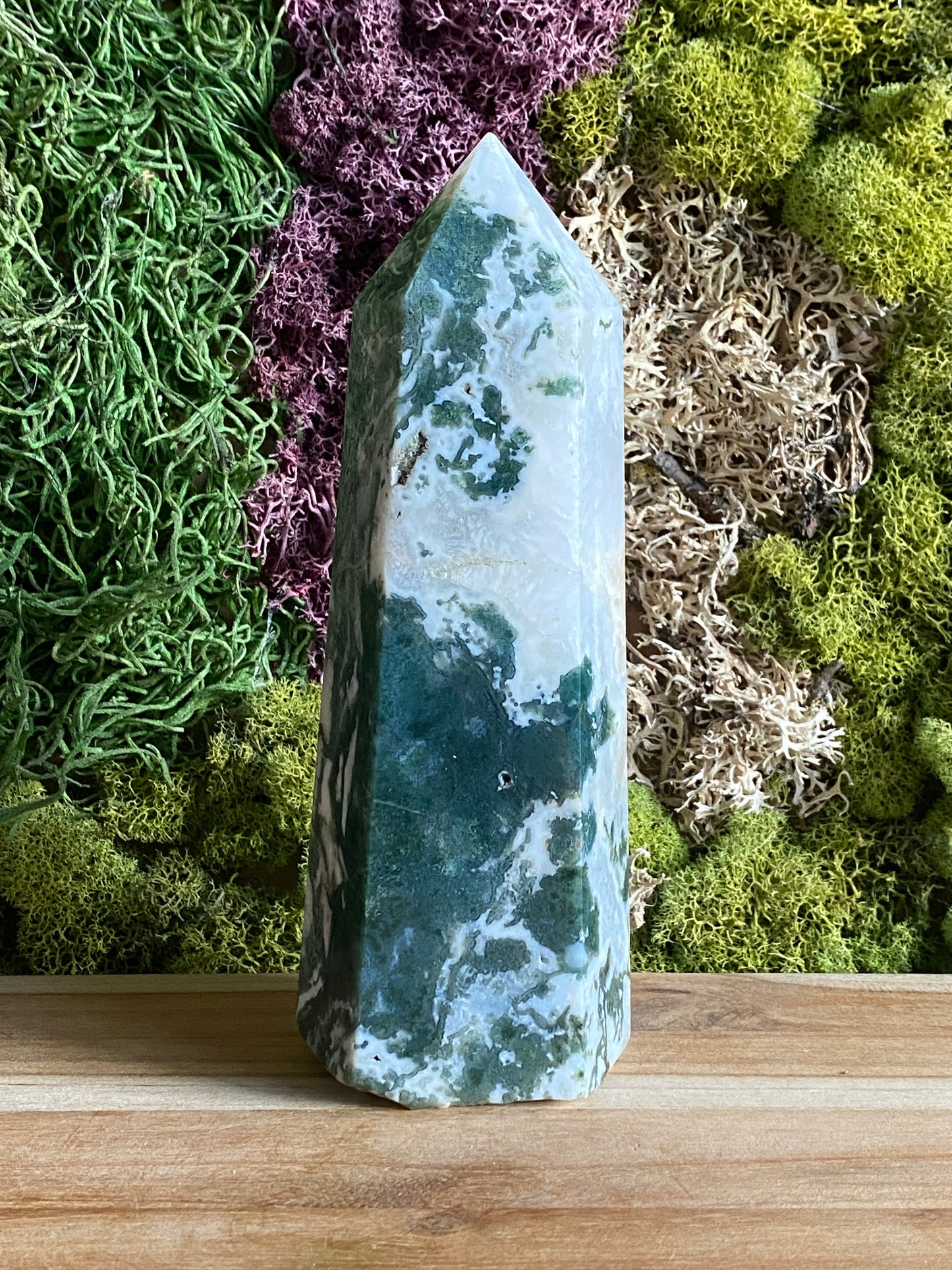 MOSS AGATE TOWER