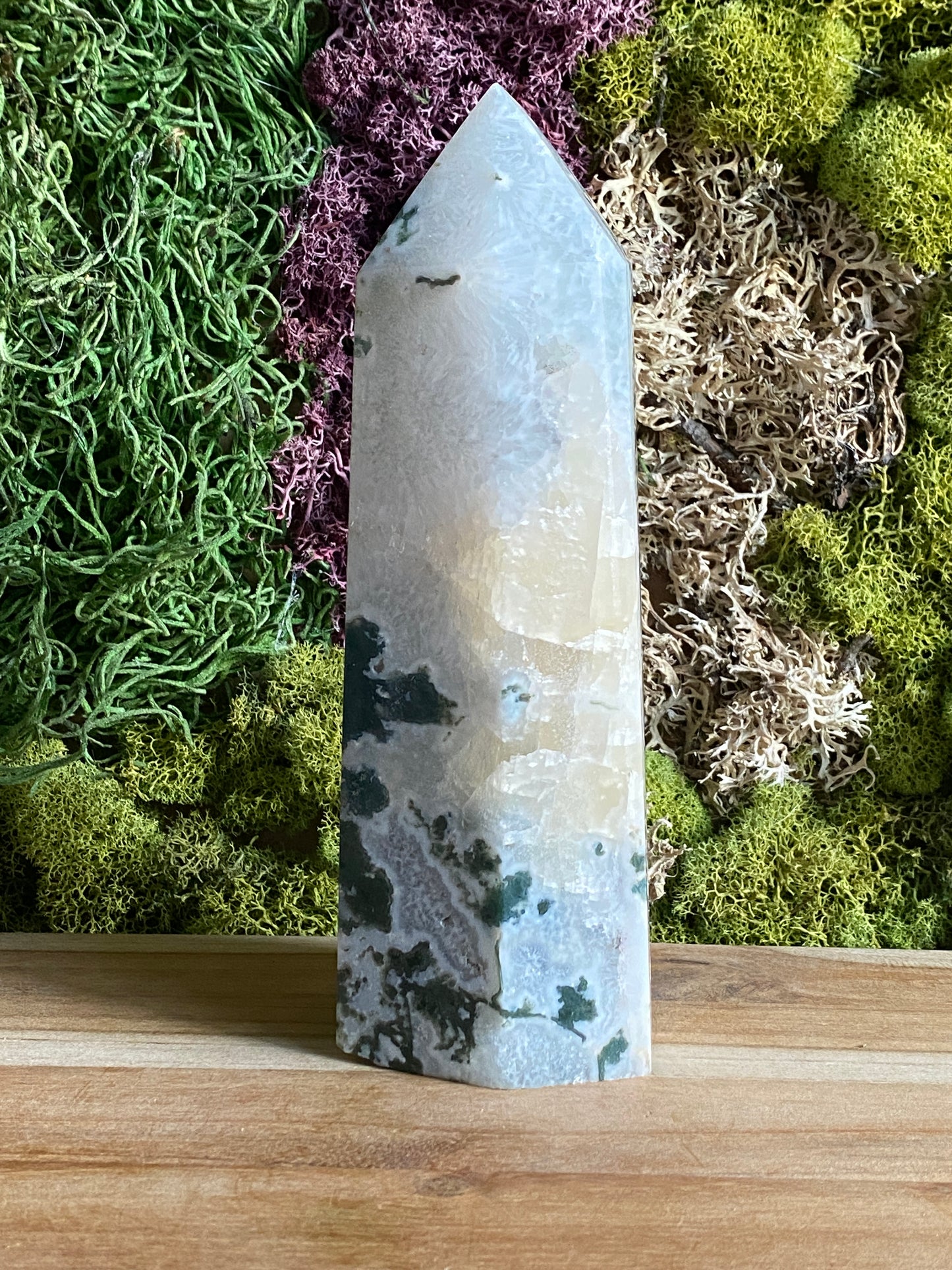 MOSS AGATE TOWER