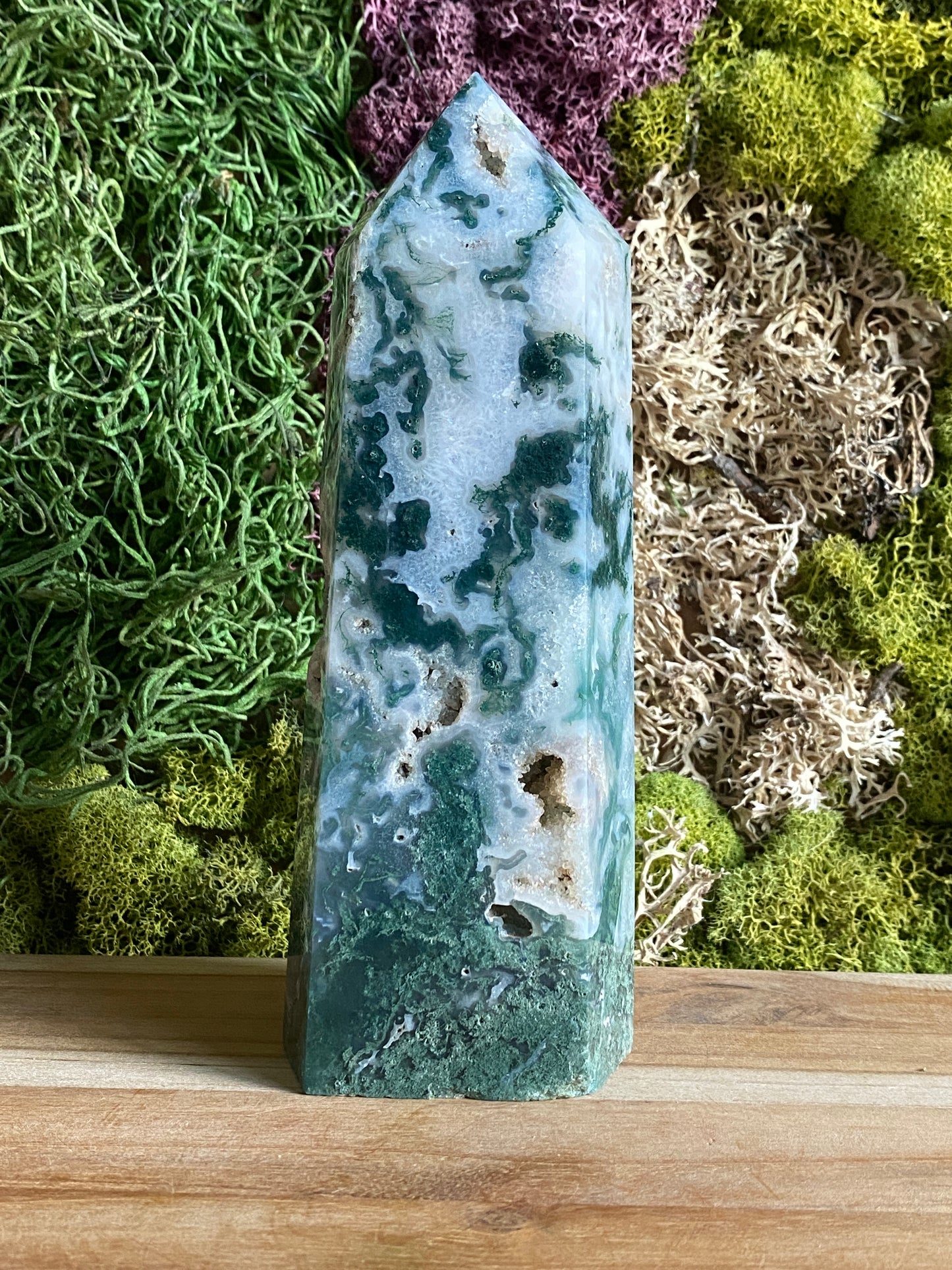 MOSS AGATE TOWER