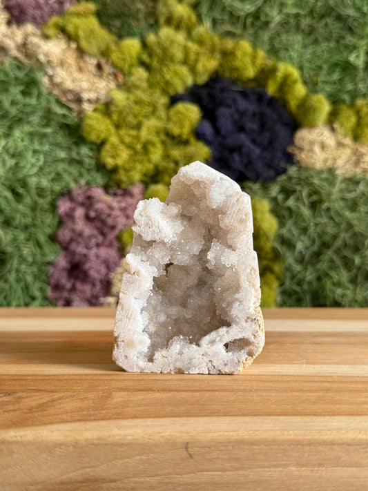 MOROCCAN QUARTZ GEODE TOWER
