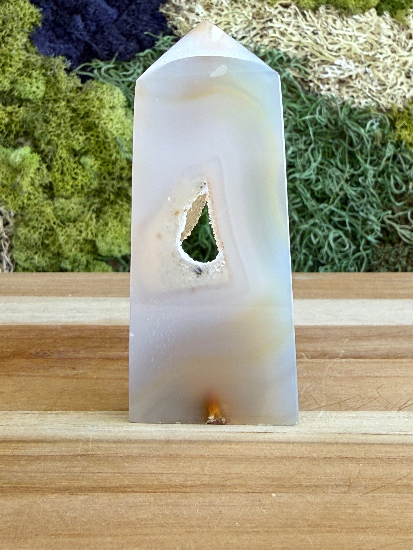 AGATE TOWER WITH DRUZY CAVE
