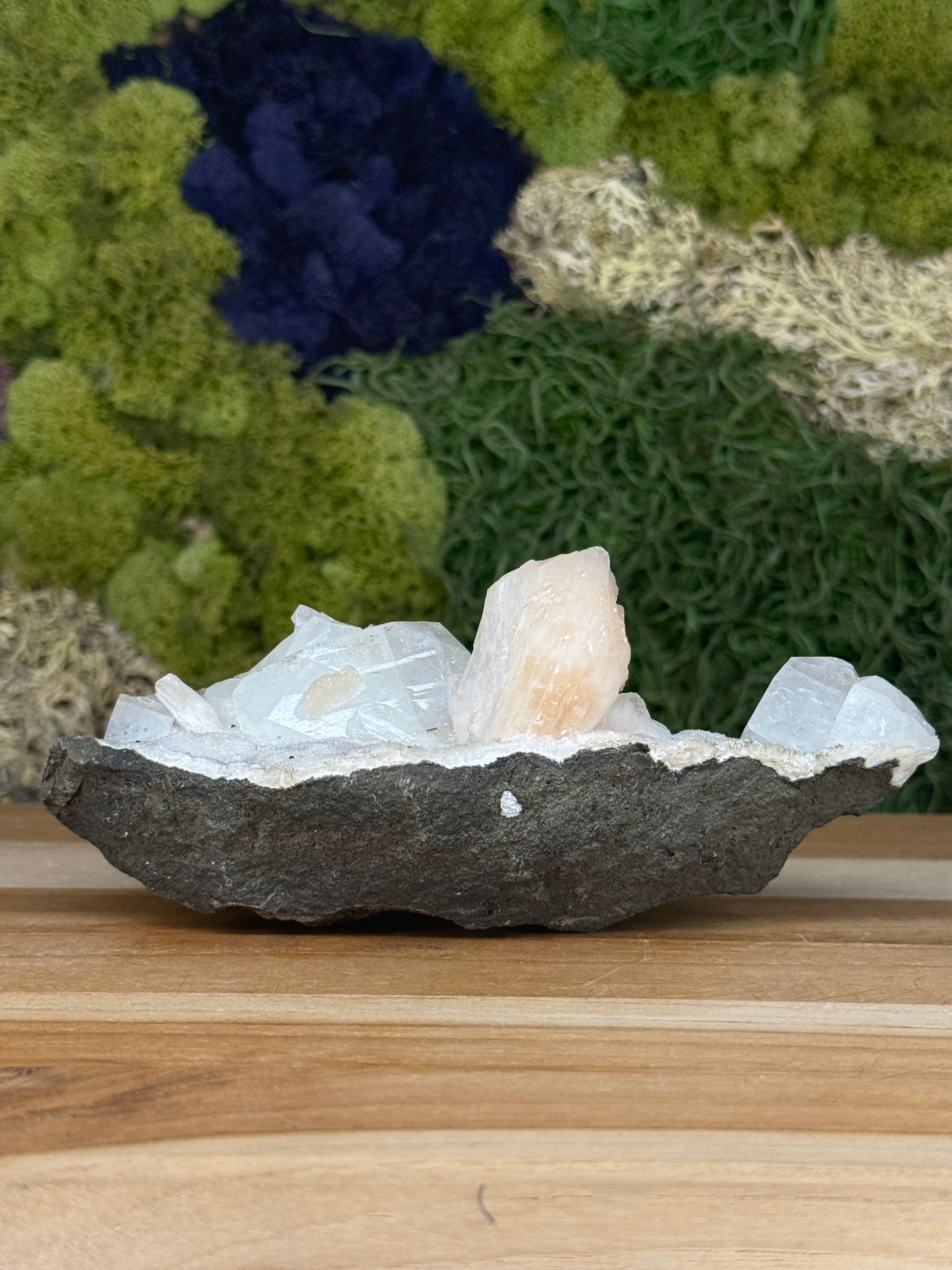 RAW ZEOLITE SPECIMEN