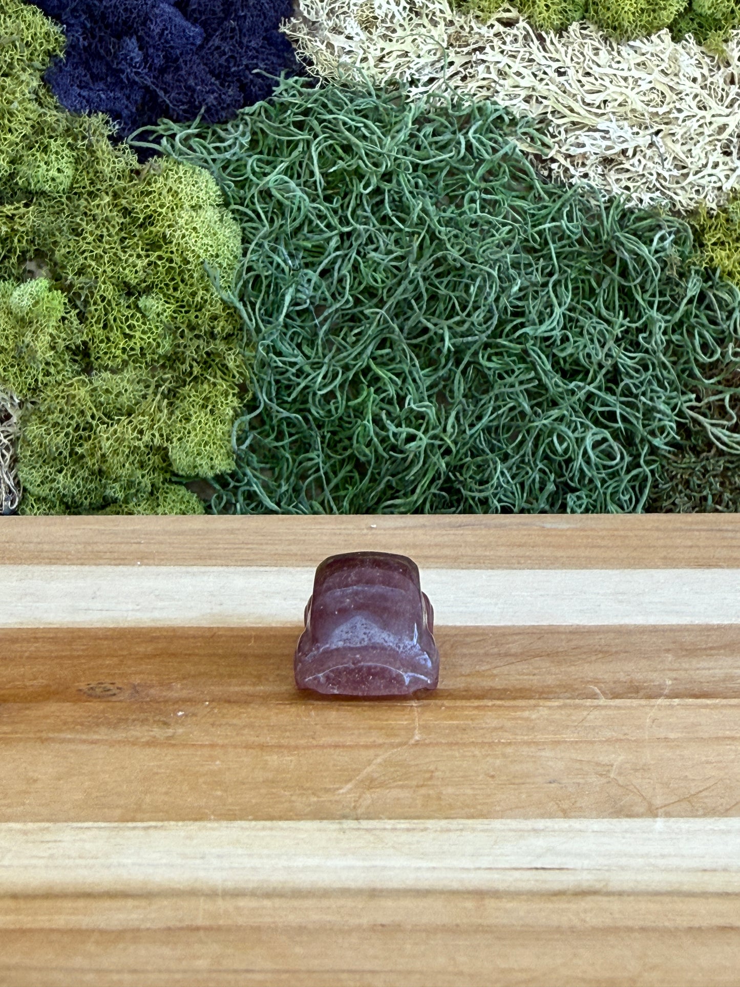 STRAWBERRY QUARTZ VINTAGE BEETLE CAR